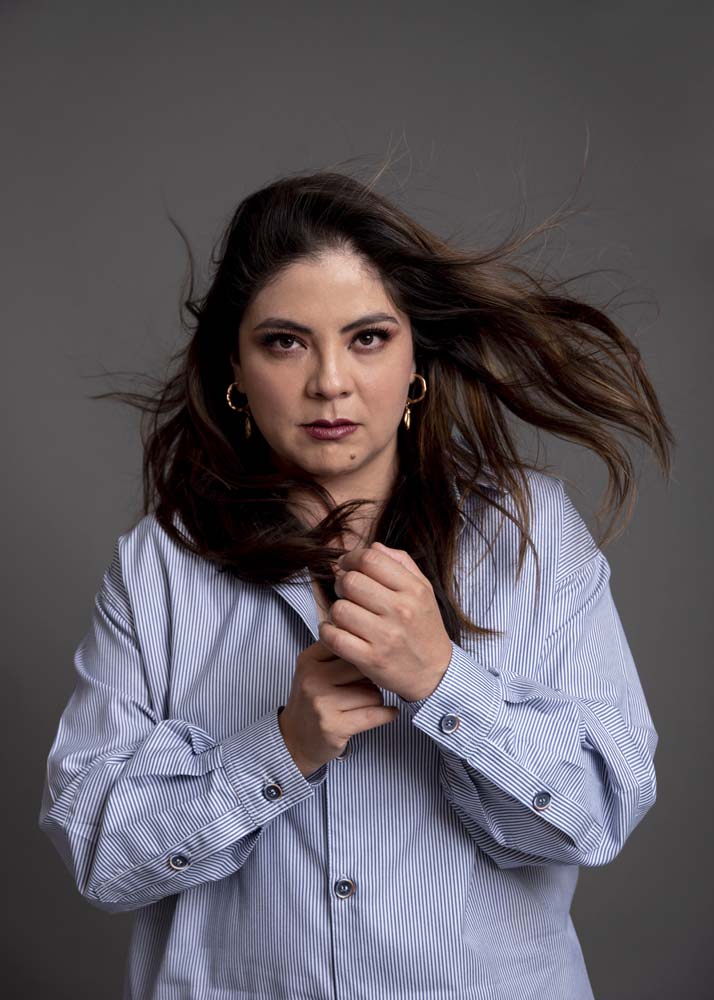 La actriz mexicana Luz Ald&aacute;n ha estado dejando su huella en la industria americana con su trabajo en &ldquo;At Midnight&rdquo;.