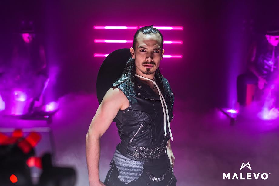 El core&oacute;grafo y bailar&iacute;n argentino Matias Jaime es el director y creador de la compa&ntilde;&iacute;a de danza MALEVO.