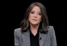 Williamson oficializa su deseo de ser la candidata demócrata a presidir EE.UU. La autora de libros de autoayuda Marianne Williamson hizo oficial este sábado su candidatura a la nominación demócrata a la Presidencia de Estados Unidos y su intención de competir con Joe Biden, quien no ha confirmado todavía si buscará ser reelegido.