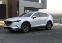 Mazda entró hace poco más de quince años en la pugna por la atención de las familias numerosas, con su primer modelo de tres filas de asientos, el Mazda CX-9.