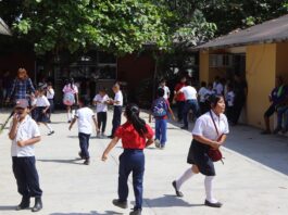 Cuatro de cada diez delitos sexuales que se cometen en México son contra menores de edad Menores migrantes asisten a clase (2)