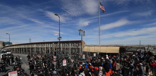 Migrantes protestan