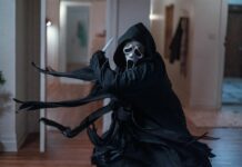 "En una ciudad de millones de habitantes, nadie te oye gritar", reza el espeluznante adelanto de "Scream VI", la última entrega de una saga que llega a los cines este fin de semana para teñir de sangre Nueva York y poner en jaque a la malograda familia Carpenter.