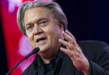 Bannon, Epstein y sus conspiraciones "vaticanas": "Derribaremos a Francisco"