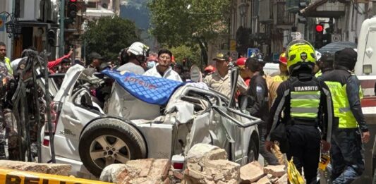 daños ocasionados por el sismo de magnitud 6,5 en Ecuador