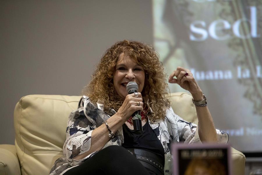 la escritora nicaragüense Gioconda Belli
