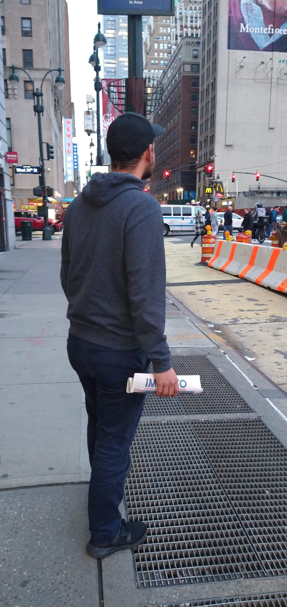 Este joven venezolano, padre de dos niños, de los cuales está a cargo solo, realizó una travesía increíble por tierra, desde Ecuador hacia Nueva York, atravesando de un lado al otro del continente, para ofrecer un mejor futuro a su familia.