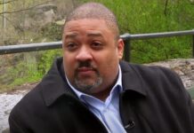 Fiscal denuncia a legislador republicano por "ataques" a proceso contra Trump El fiscal general de Manhattan, Alvin Bragg, ha presentado una denuncia contra el congresista republicano Jim Jordan, a quien acusa de interferir en el proceso abierto por su oficina contra el expresidente de Estados Unidos Donald Trump, imputado por falsificación de documentos mercantiles, informaron medios locales.