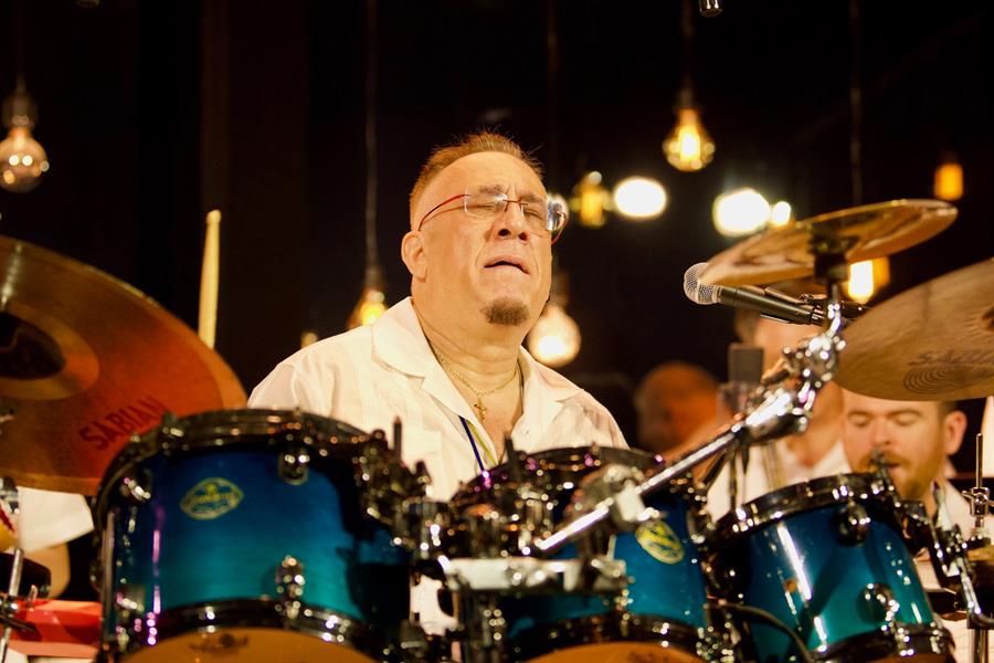 Bobby Sanabria, quien acaba de sacar su nuevo disco Vox Humana Bobby Sanabria, quien acaba de sacar su nuevo disco Vox Humana