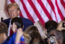 Trump responde a su imputación con victimismo, agresividad y electoralismo Donald Trump (3)