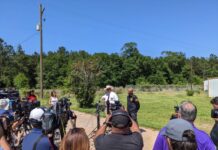 Más de 200 agentes buscan al acusado de matar a cinco hondureños en Texas Greg Capers