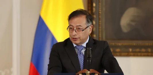 El presidente de Colombia, Gustavo Petro, emprenderá este domingo un viaje a EE.UU. para el primer encuentro bilateral con su homólogo Joe Biden y otros altos representantes en el que buscará trasladar sus esfuerzos por lograr la paz total, la política de drogas o la lucha contra la crisis climática.