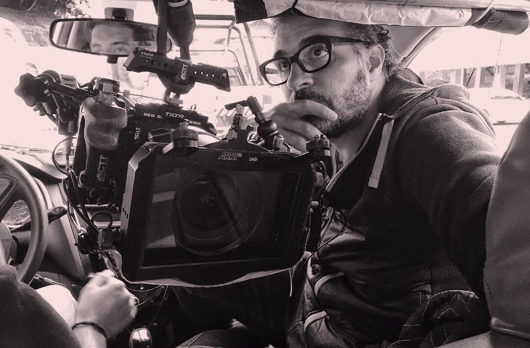 A trav&eacute;s de los a&ntilde;os, &Aacute;lvarez ha trabajado en documentales impresionantes y con artistas reconocidos.