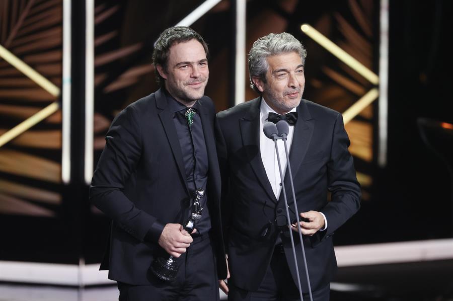 Ricardo tras recibir el Premio Platino al mejor actor de cine por "Argentina, 1985".
