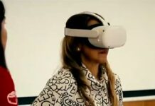 Universidad del centro de México crea una "vacuna contra la soledad" La Universidad Autónoma de Querétaro (UAQ), en el centro de México, creó la "Vacuna contra la soledad", una tecnología de realidad inmersiva para atender los efectos de aislamiento que dejó la pandemia de covid-19 y otros problemas añejos de salud mental.