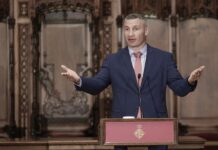 El alcalde de Kiev lanza un mensaje a Biden: Por favor, siga apoyándonos Vitali Klitschko