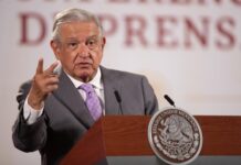 López Obrador publica decreto que pone fin a la emergencia sanitaria por covid en México El presidente de México, Andrés Manuel López Obrador, publicó este martes en el Diario Oficial de la Federación (DOF) el decreto por el que se declara terminada la acción extraordinaria en materia de salubridad general que tuvo por objeto prevenir, controlar y mitigar la enfermedad causada por la covid-19.