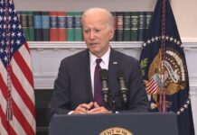 El presidente Joe Biden, aseguró este sábado que "están avanzando" las negociaciones con la oposición republicana para elevar el techo de deuda y evitar que el país entre en suspensión de pagos, aunque todavía no hay acuerdo.