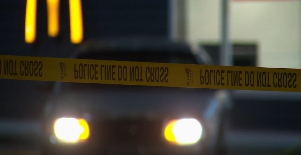 Cinta amarilla Una persona murió este miércoles y al menos tres resultaron heridas tras un tiroteo en la ciudad de Atlanta, producido en un edificio de oficinas, cuyo autor todavía no ha sido detenido, informó la Policía local.