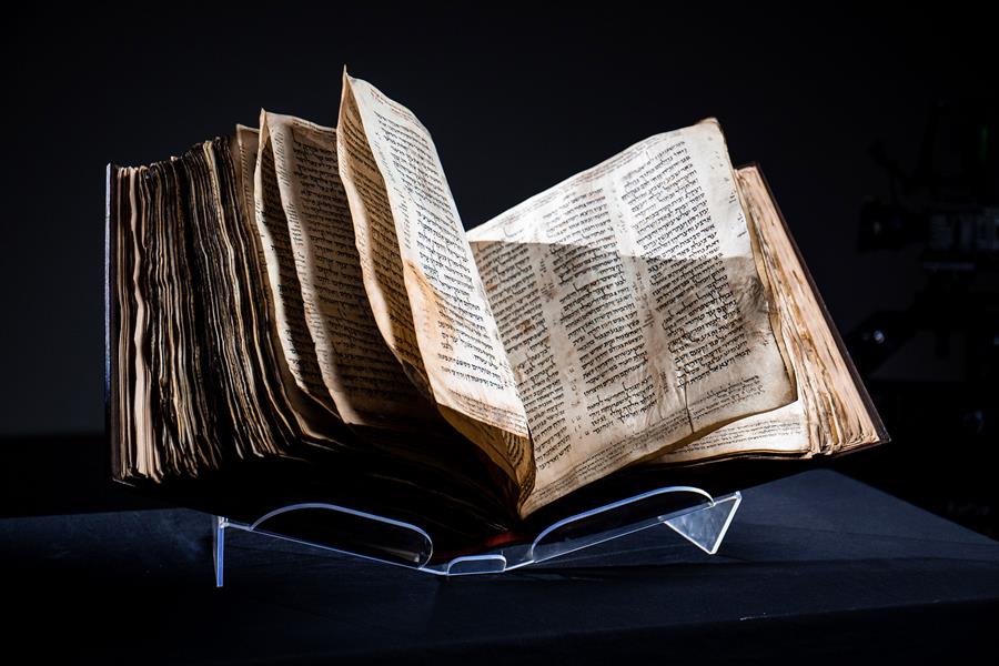 El "códice Sassoon", el ejemplar de la Biblia hebrea más antiguo y completo de la que se tiene constancia.