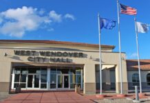 Pequeñas comunidades rurales se han convertido en campos de batalla por el acceso al aborto El Ayuntamiento de West Wendover