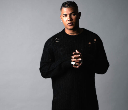 El artista panameño Boza ofrecerá 21 conciertos en Estados Unidos este verano El artista urbano panameño Boza, de 25 años, ofrecerá un total de 21 conciertos en Estados Unidos entre los próximos días 22 de junio y 26 agosto dentro de una gira titulada "Volar" que incluye ciudades como Nueva York, Los Ángeles, San Francisco, Miami y Orlando.