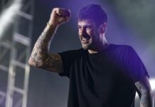 El cantautor español Melendi