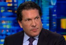 Defensa de Trump pide anulación del juicio por violación y el juez lo rechaza El equipo de defensa del expresidente de Estados Unidos Donald Trump solicitó este lunes al juez Lewis Kaplan que declarara nulo el juicio contra su cliente, acusado de violación y difamación por la escritora E. Jean Carroll, lo que fue rechazado por el juez.