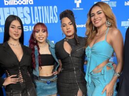 Las integrantes del grupo musical Bella Dose posan en la alfombra de la primera edición de los premios Mujeres en la Música Latina de Billboard