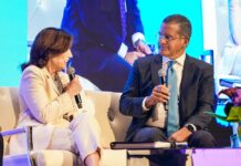 El gobernador de Puerto Rico reivindica en Nueva York la recuperación económica de la isla El gobernador de Puerto Rico, Pedro R. Pierluisi, resaltó este jueves en Nueva York la recuperación económica que ha experimentado la isla, especialmente tras salir de la bancarrota el año pasado, lo que la posiciona, dijo, como un "imán de nuevas oportunidades". Foto Goberbador Pierluisi