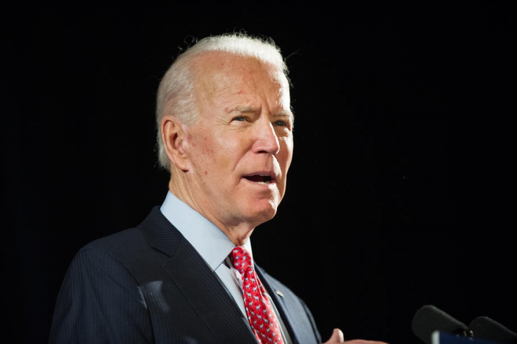 Biden El presidente Joe Biden, habló en una llamada telefónica este sábado con los mandatarios de Francia, Alemania y el Reino Unido para discutir