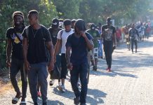 La Organización Internacional para las Migraciones (OIM) y la Agencia de la ONU para los Refugiados (ACNUR) pidieron este sábado a los países de América Latina y el Caribe ampliar los procesos de regularización de los migrantes y refugiados, como parte de las medidas para garantizar sus derechos humanos y brindarles estabilidad.