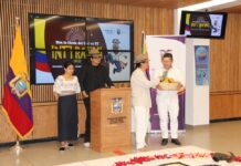Ecuatorianos celebran a la Madre Tierra y festejan al sol El lunes 5 de junio, precisamente en el aniversario de la Revolución Liberal, uno de los hechos más trascendentes de la historia de Ecuador, en el consulado del país andinoamericano se celebró a la Madre Tierra con un evento muy especial.