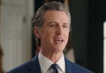 Gobernador Newsom propone enmendar la Constitución de EE.UU. para restringir acceso a armas El gobernador de California, Gavin Newsom, propuso este jueves enmendar la Constitución de Estados Unidos para enfrentar la crisis de violencia armada en el país, una iniciativa que para avanzar requiere el apoyo de dos tercios de los estados del país.