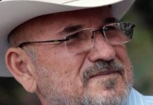 Hipólito Mora.