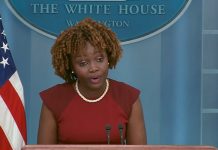La Casa Blanca se defiende de las acusaciones de Trump: "Biden no está involucrado" La Casa Blanca reiteró este martes que el presidente Joe Biden no ha estado involucrado de ningún modo en los procesos judiciales que enfrenta el expresidente Donald Trump (2017-2021), el día en el que se celebra la primera audiencia por 37 cargos federales en su contra.