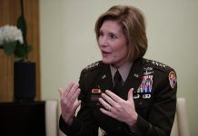 La general Laura Richardson, comandante del Comando Sur de los Estados Unidos