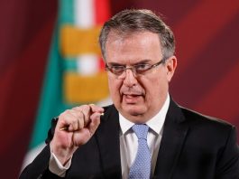 El excanciller mexicano Marcelo Ebrard propuso este lunes la creación de una secretaría de la Cuarta Transformación que le gustaría que estuviese liderada por Andrés Manuel López Beltrán, hijo del presidente Andrés Manuel López Obrador.