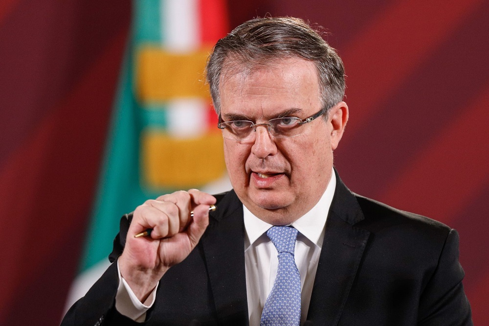 Marcelo Ebrard (5) El excanciller mexicano Marcelo Ebrard propuso este lunes la creación de una secretaría de la Cuarta Transformación que le gustaría que estuviese liderada por Andrés Manuel López Beltrán, hijo del presidente Andrés Manuel López Obrador.