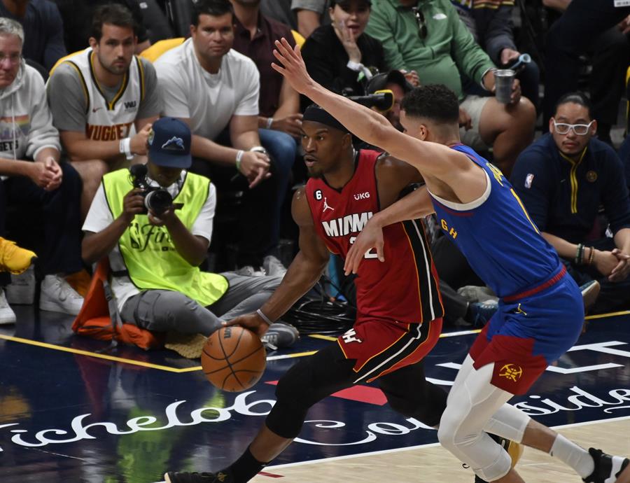 Miami Heat at Denver Nuggets (1)