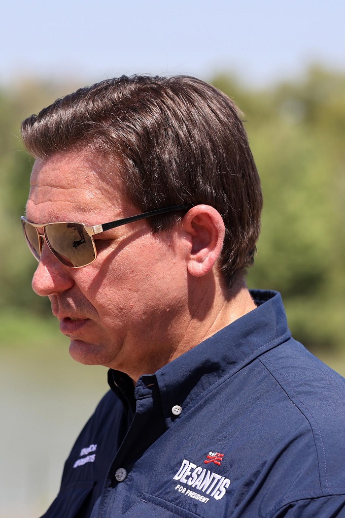US Republican presidential candidate Ron DeSantis campaigns in Eagle Pass, Texas Ron Desantis