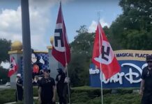 Un grupo de simpatizantes del aspirante presidencial Ron DeSantis se concentró el pasado fin de semana frente al parque temático Walt Disney World, en el centro de Florida, con banderas nazis, informaron este lunes medios locales.