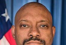 Tae Johnson, director interino del ICE, anuncia su retiro para finales de junio Tae Johnson.