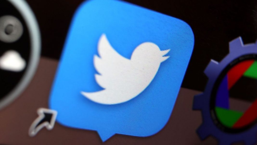Twitter es la plataforma entre cinco grandes redes sociales que ha obtenido la puntuación más baja, 33 sobre 100, en un índice que estudió la seguridad, privacidad y expresión de los usuarios que se identifican como pertenecientes a la comunidad LGBTQ, según publicó un estudio de la estadounidense Alianza de Gays y Lesbianas contra la difamación (Glaad).