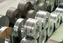 Trump aclara que aranceles del 50 % al acero y al aluminio entrarán en vigor el 4 de junio hierro