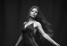 la cantante Claire Delic