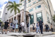 Se aplaza al 6 de julio la audiencia de procesamiento del asistente de Trump tribunales Federal de Miami