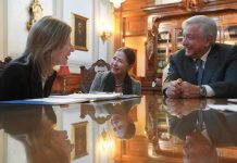 México califica de "muy productiva reunión bilateral" con Sherwood-Randall Andrés Manuel López Obrador