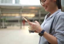 La nueva aplicación de microblogging Threads podría generar alrededor de 8.000 millones de dólares (7.293 millones de euros) en ingresos anuales para Meta Platforms, matriz de la nueva red social que pretende rivalizar con Twitter, en dos años, según un análisis de Evercore ISI.