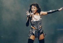 La mexicana Danna Paola agrega ocho ciudades a su gira por EEUU y una en Canadá La cantautora mexicana Danna Paola agregó ocho ciudades a las previstas en su primera gira por Estados Unidos, que arranca el 11 de agosto en San José (California) y concluye el 21 de septiembre en Las Vegas (Nevada).